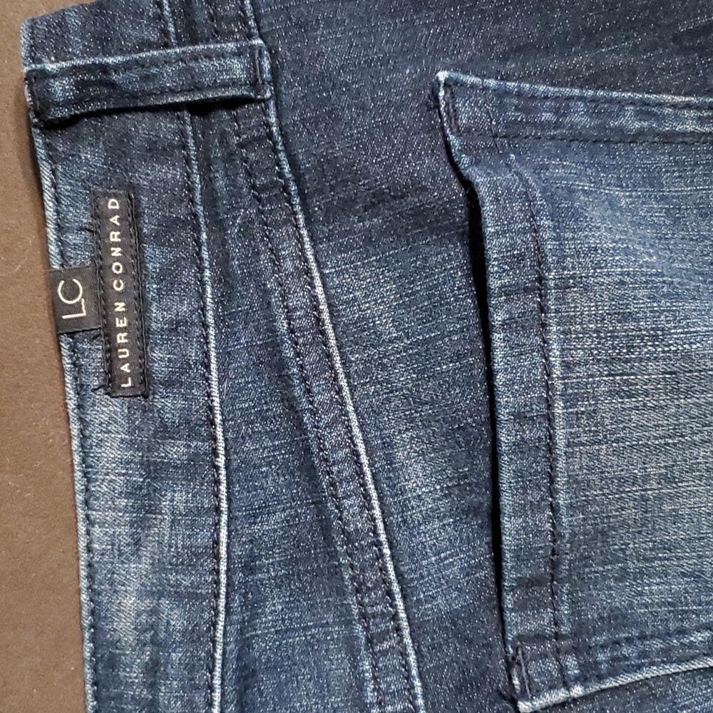 Lauren Conrad dark wash stretch jeans - size 8